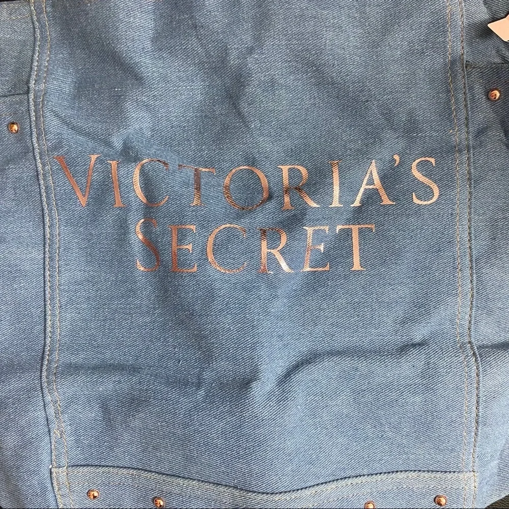 Victoria’s Secret Denim Tote Bag NWT - Picture 3 of 4